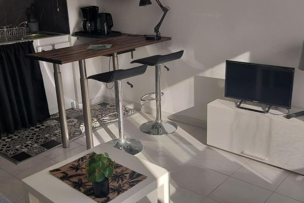 Studio Climatise, Lumineux A 5 Min De La Promenade Des Anglais Apartment Nice Bagian luar foto